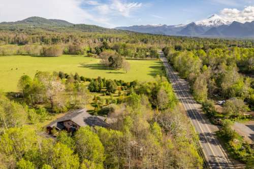 Venta Maison Nomade propiedad para uso habitacional y comercial — Camino Pucón - Caburgua, Caburgua