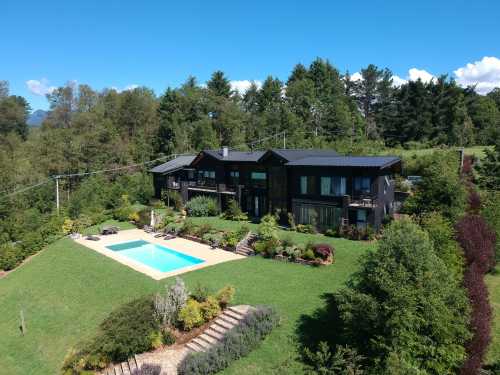 Arriendo Casa Nehuen con vista panorámica al Lago Villarrica — Camino Villarrica - Pucón, Villarrica