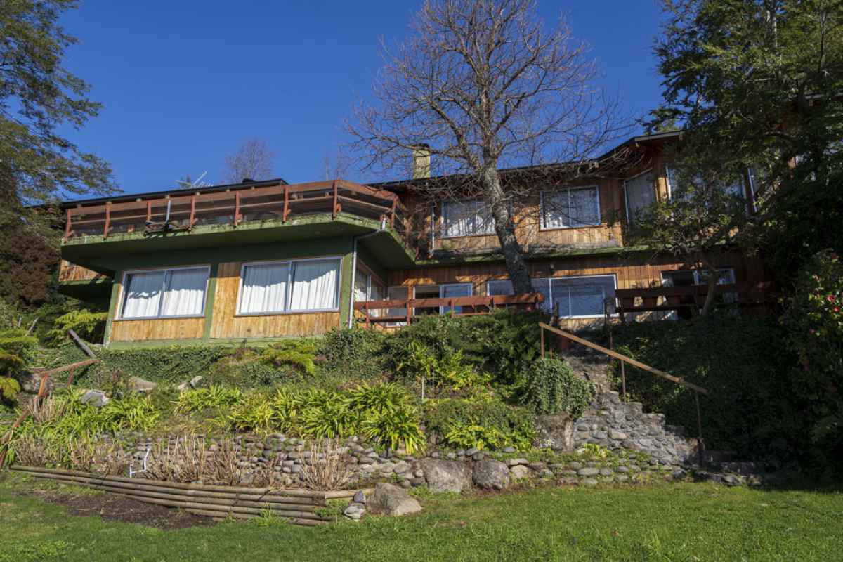 Arriendo Casa Jara en Condominio Roble Villarrica con Orilla de Lago — Camino Villarrica - Pucón, Villarrica