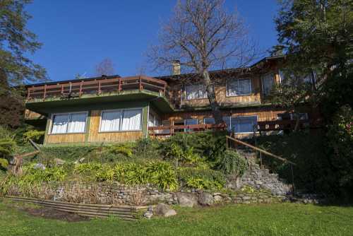 Arriendo Casa Jara en Condominio Roble Villarrica con Orilla de Lago — Camino Villarrica - Pucón, Villarrica