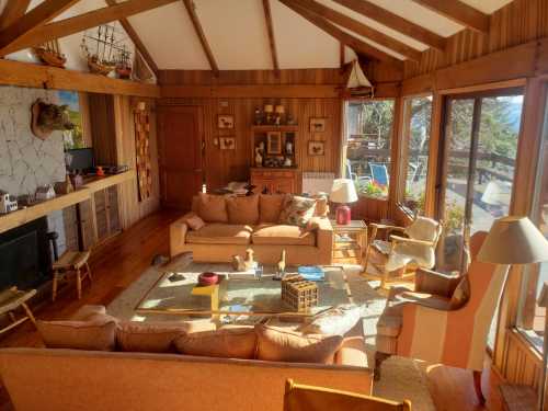 Arriendo Casa Jara en Condominio Roble Villarrica con Orilla de Lago — Camino Villarrica - Pucón, Villarrica