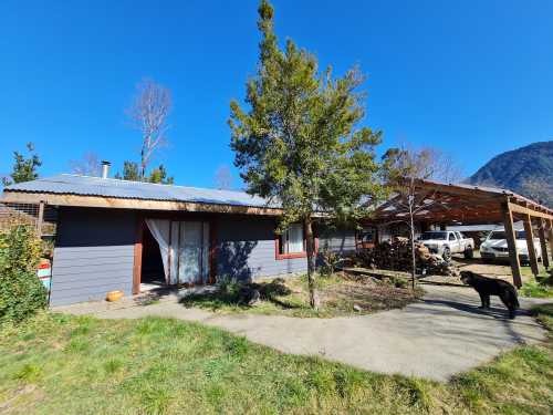 Arriendo de Casa y 2 Cabañas en Hermosa Parcela, Sector Quetroleufu, Pucón — Quetroleufu, Pucón