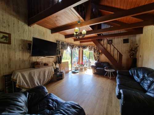 Venta Hermosa Casa en Condominio Alto Pucón — Candelaria, Pucón