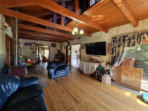 Venta Hermosa Casa en Condominio Alto Pucón — Candelaria, Pucón