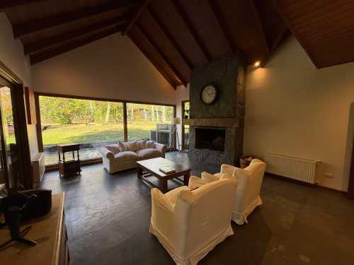 Venta 2 Casas en Parcela de 5000m2 sector Metreñehue, Pucón — Metreñehue, Pucón