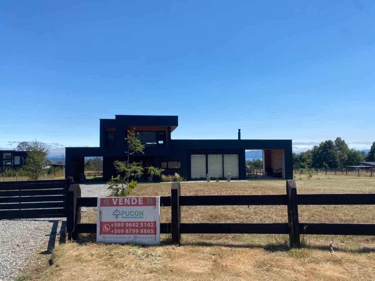Venta Casa en parcela Nº51 en Condominio Country Pucón — Segunda Faja, Pucón
