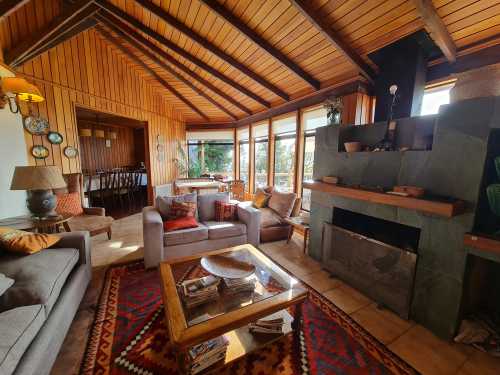 Arriendo Casa Millaray Km. 7, orilla de Lago Villarrica — Camino Villarrica - Pucón, Villarrica