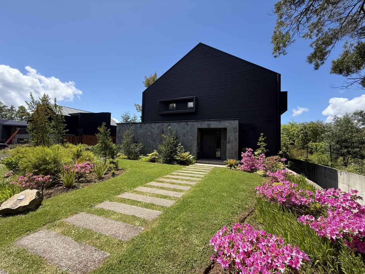 Casa en Condominio Nueva Puntilla de Villarrica ID-2000 — Camino Villarrica - Pucón, Villarrica
