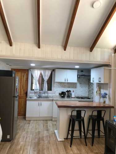 Venta Casa en Parcela más 2 cabañas en sector Quetroleufu, Pucón — Quetroleufu, Pucón