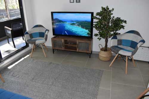 Arriendo Departamento N°111 en Condominio Pucón Andino Limited, Torre Los Boldos — Camino al Volcán, Pucón