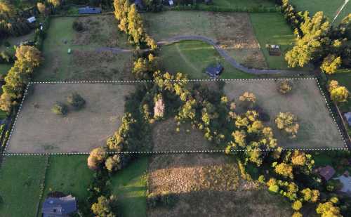 Venta Campo de 2,7 hectáreas en Candelaria, Pucón — Camino Villarrica - Pucón, Villarrica