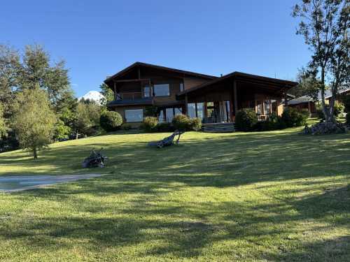 Arriendo Casa Arte Lobos en Parcela, Camino al Volcán — Camino al Volcán, Pucón