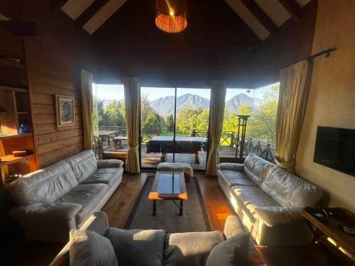 Arriendo Casa en Parcela, Fundo el Sol, Los Calabozos, Pucón — Camino Internacional, Pucón