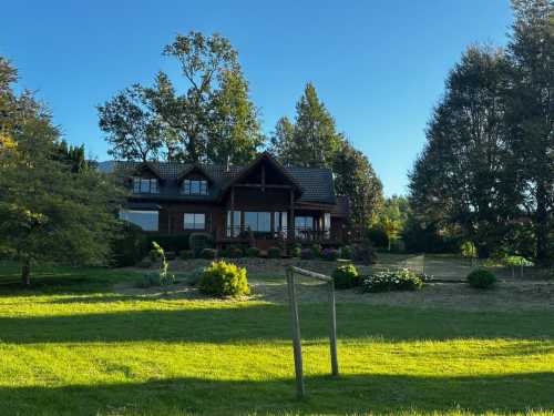 Arriendo Casa en Parcela, Fundo el Sol, Los Calabozos, Pucón — Camino Internacional, Pucón