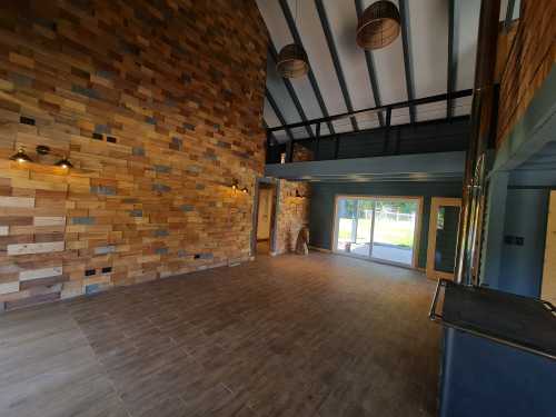 Venta Nueva Casa Galpón en Condominio Vista Quelhue — Camino Internacional, Pucón